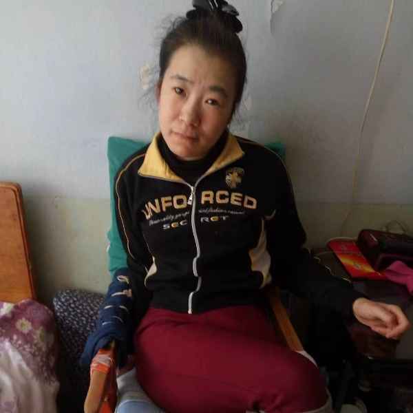 辽宁44岁单身美女真诚找对象-大庆相亲网