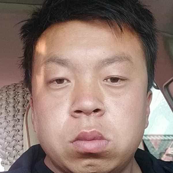 32岁岁内蒙古单身帅哥 - 大庆吉缘网