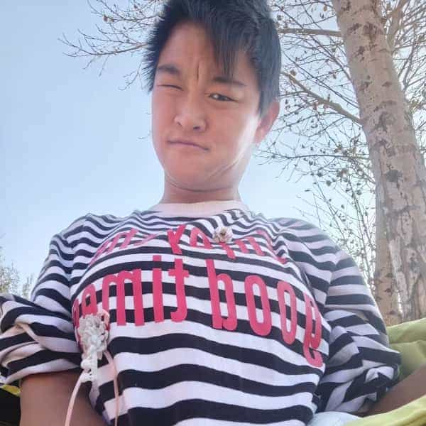 25岁岁内蒙古单身美女 - 大庆吉缘网