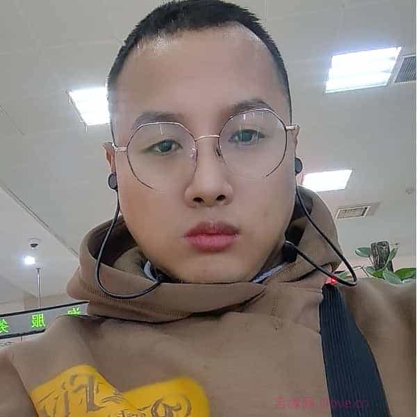 43岁岁内蒙古单身帅哥 - 大庆吉缘网